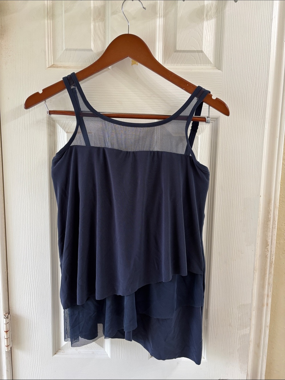 Miraclesuit Navy Illusionist Mesh-Trim Tank. NWT